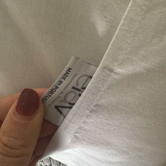 Made in Portugal Knit decorative pillows from Home  Goods set of 2 - Picture 3 of 5